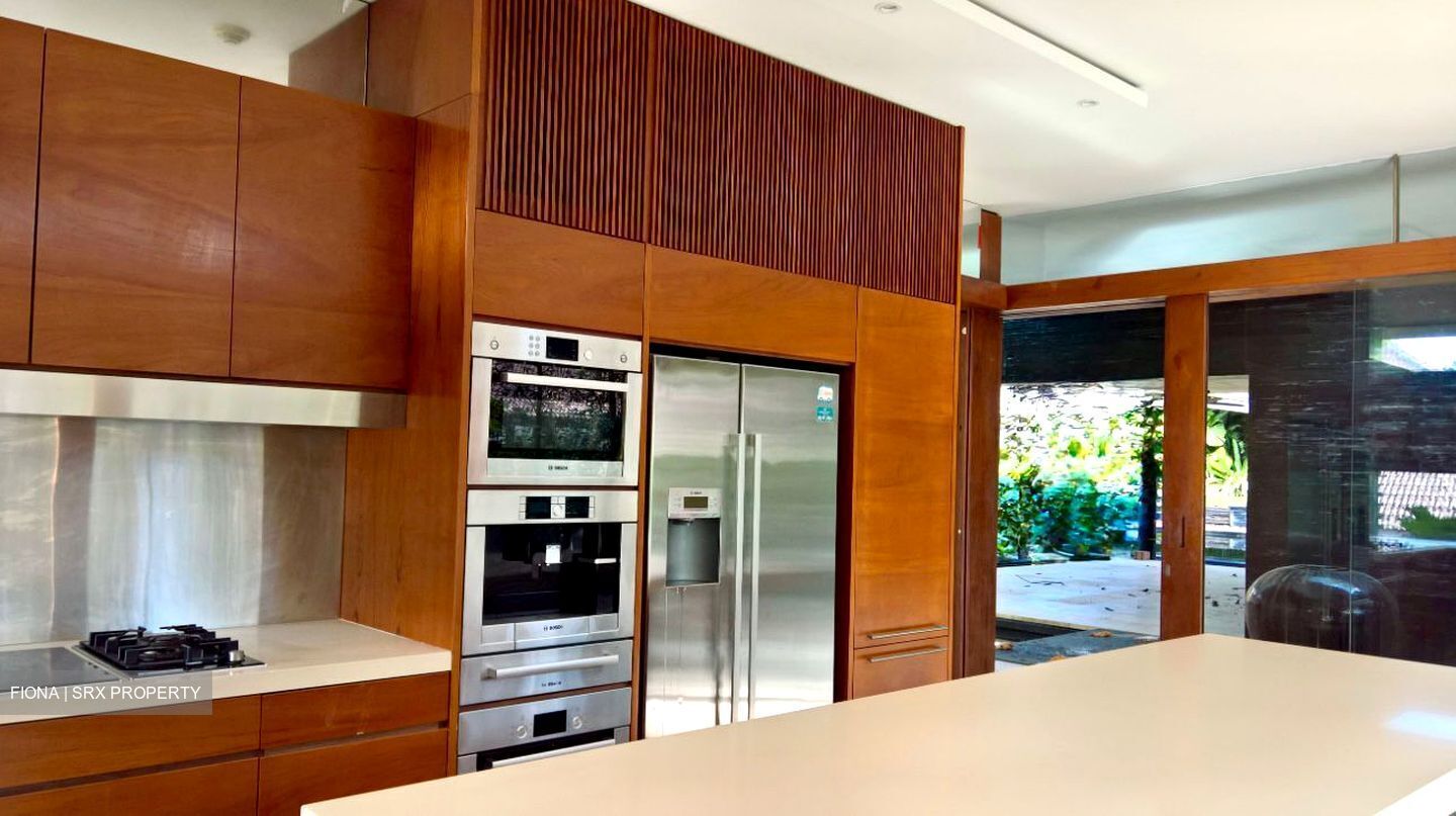 Cluny Road (D10), Detached #489634911